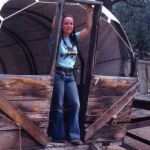 Meet your Posher, Sharon